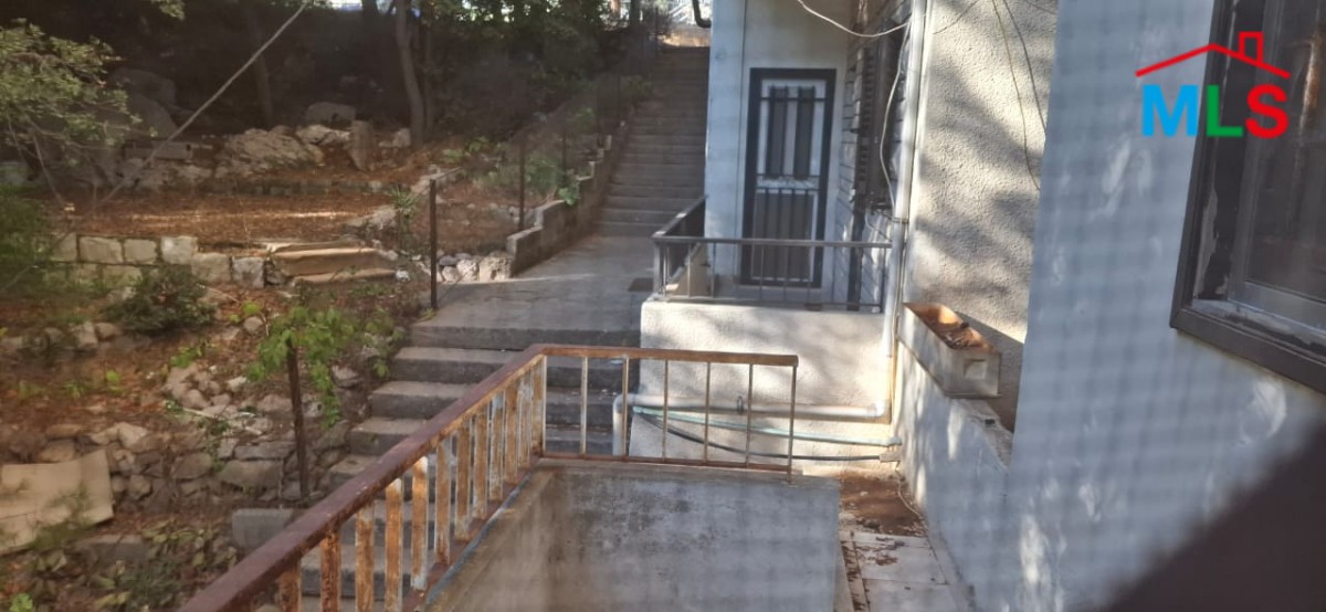 Great Potential! Apartment with Amazing Mountain View For Sale in Dahr El Sawan