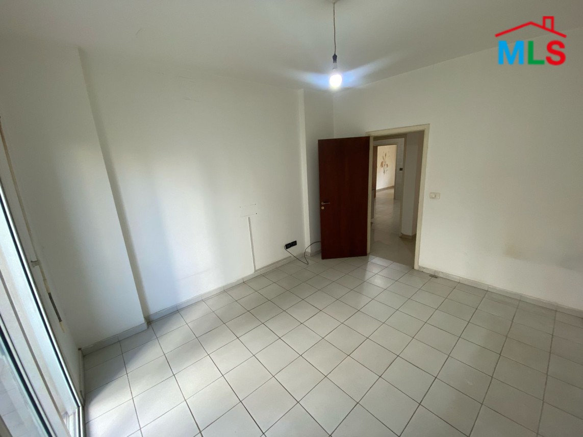 Spacious Apartment For Sale in Beit El Chaar