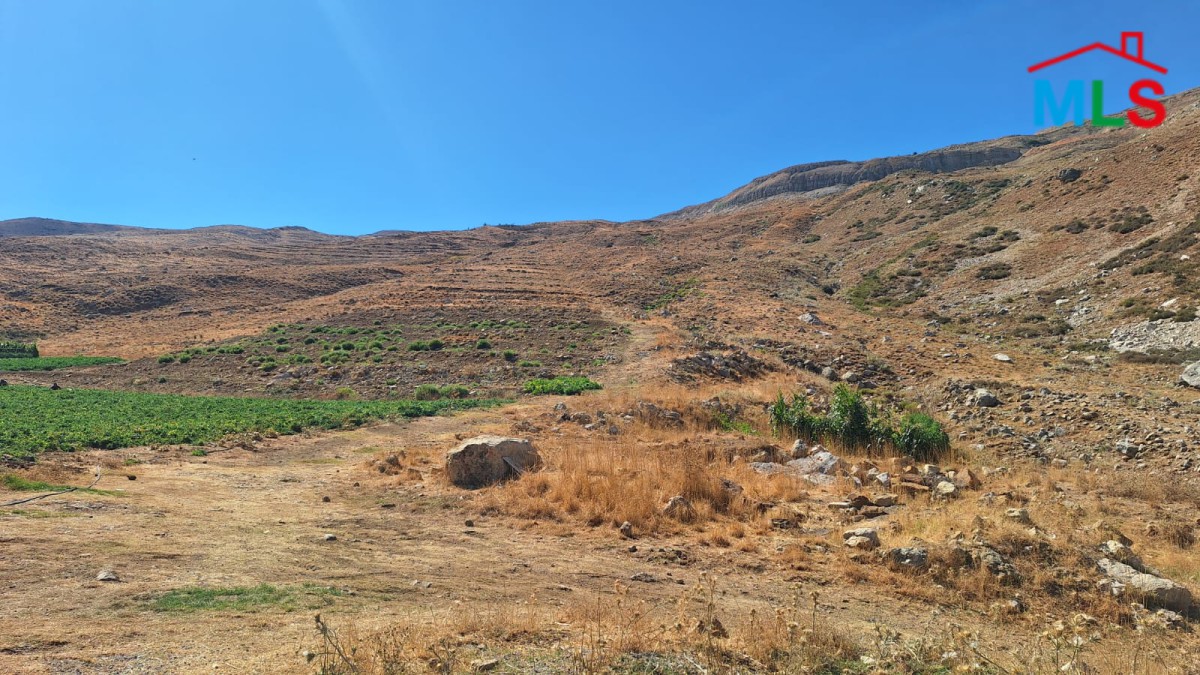 18,900 SQM Land For Sale in Zaarour