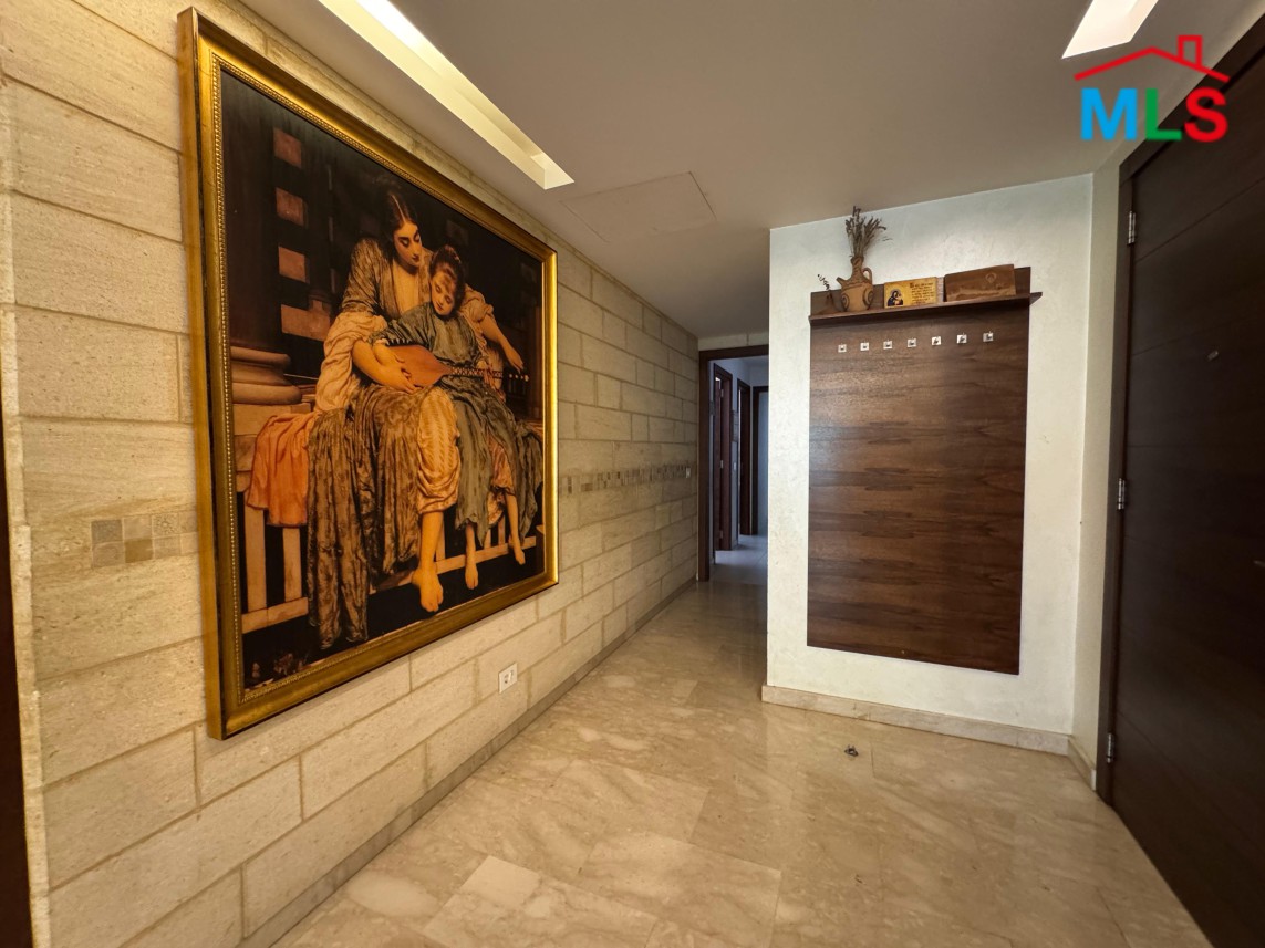 Fully Decorated Apartment For Sale In A Luxurious Building in Mansourieh