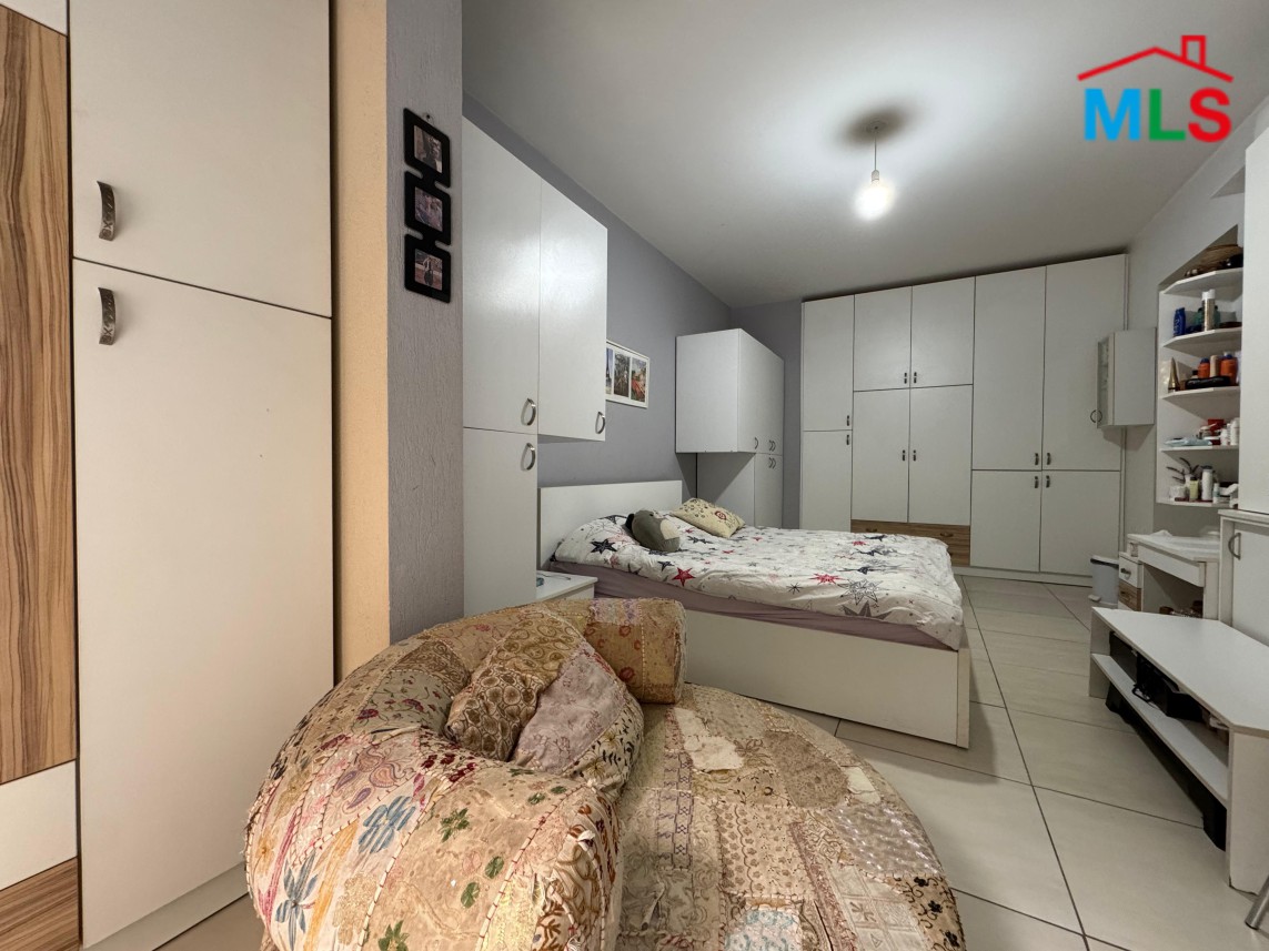 Fully Decorated Apartment For Sale In A Luxurious Building in Mansourieh