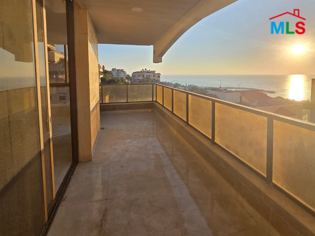 3-Bedroom Apartment with Sea View For Sale in Dawhit El Hoss, Naameh