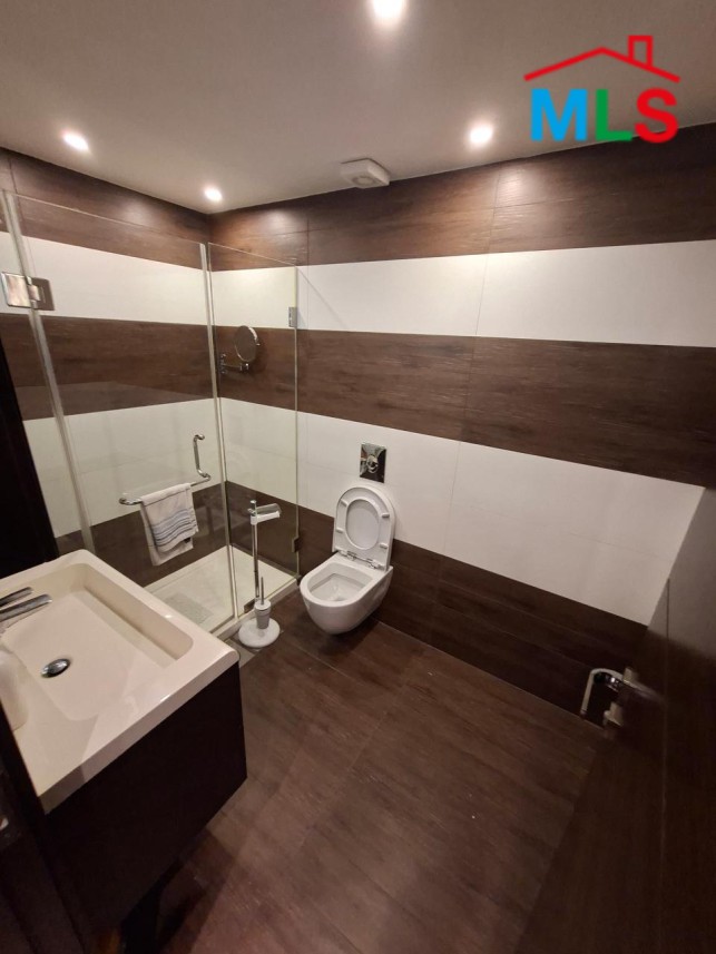 Modern 3-Bedroom Apartment With Terrace For Sale in Halat