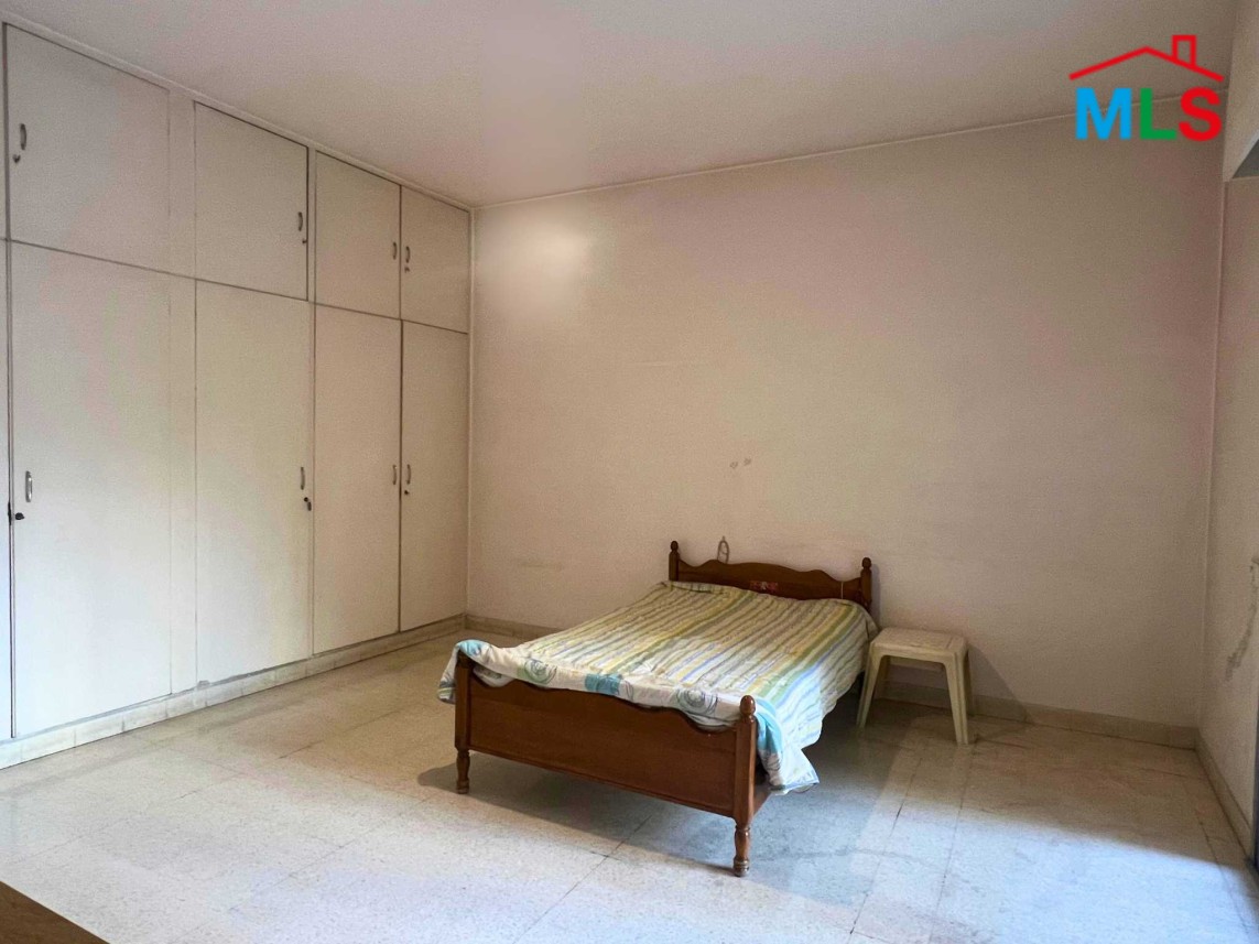 Bright 4-Bedroom Apartment For Sale in Achrafieh, Sassine