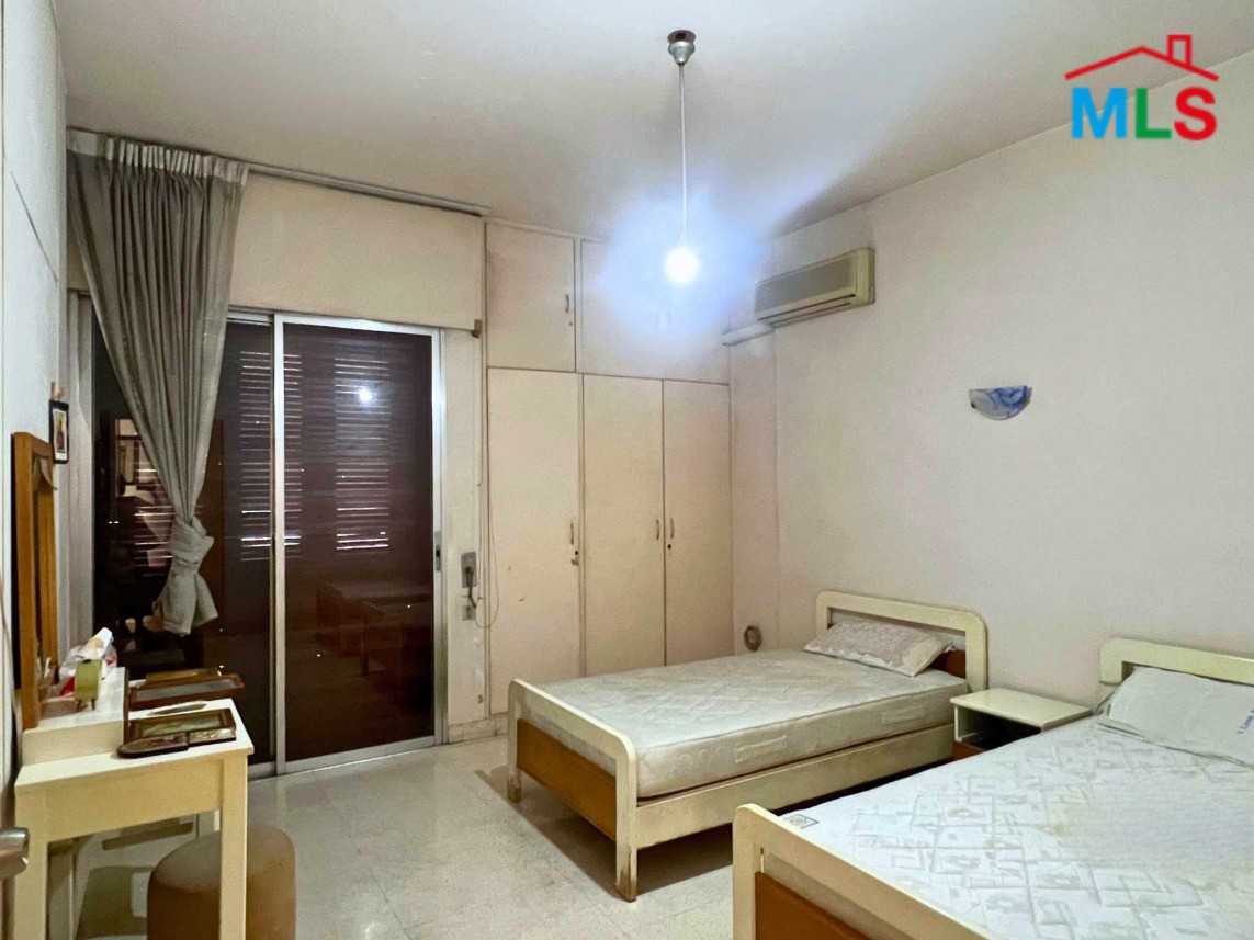 Bright 4-Bedroom Apartment For Sale in Achrafieh, Sassine