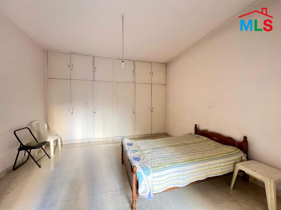 Bright 4-Bedroom Apartment For Sale in Achrafieh, Sassine