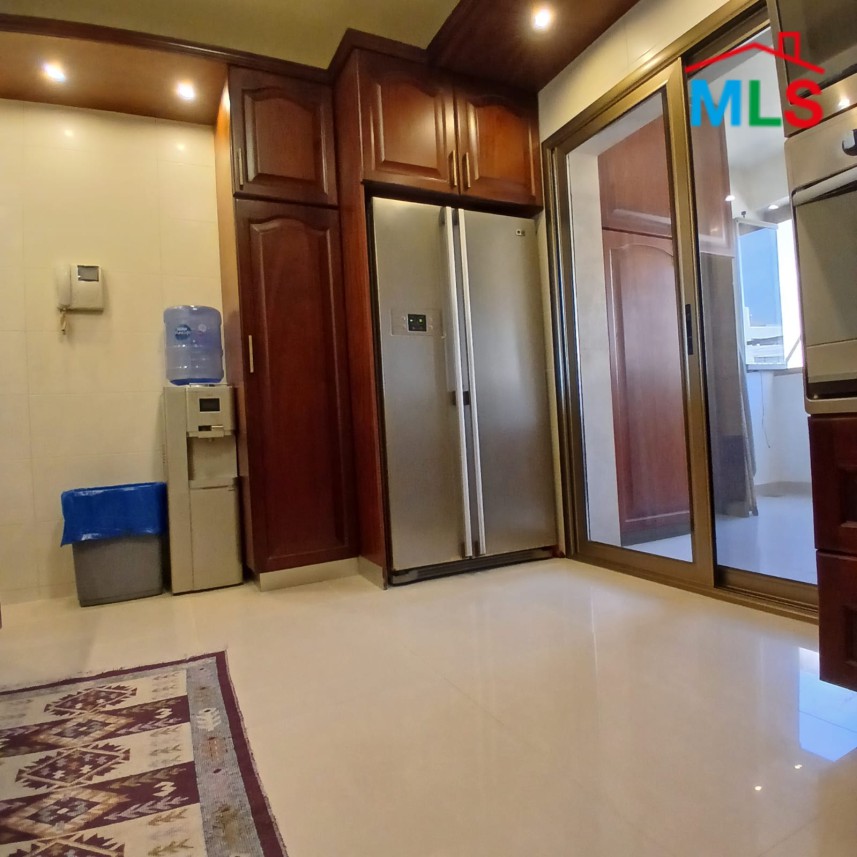 3-Bedroom Apartment For Sale in Al Zarif, Ras Beirut