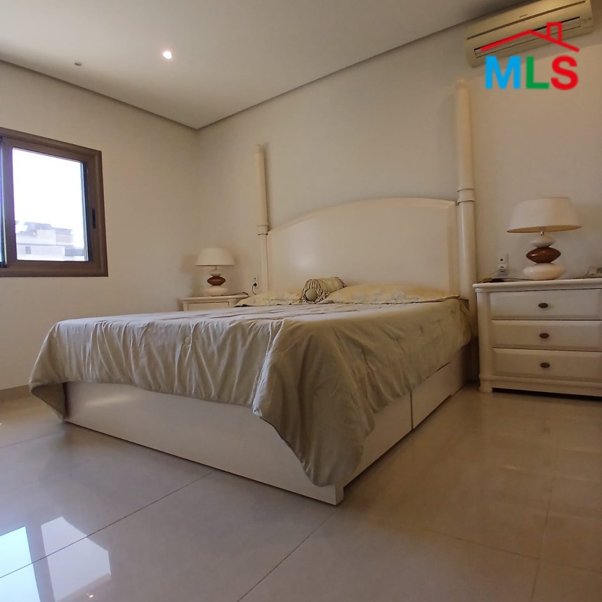 3-Bedroom Apartment For Sale in Al Zarif, Ras Beirut