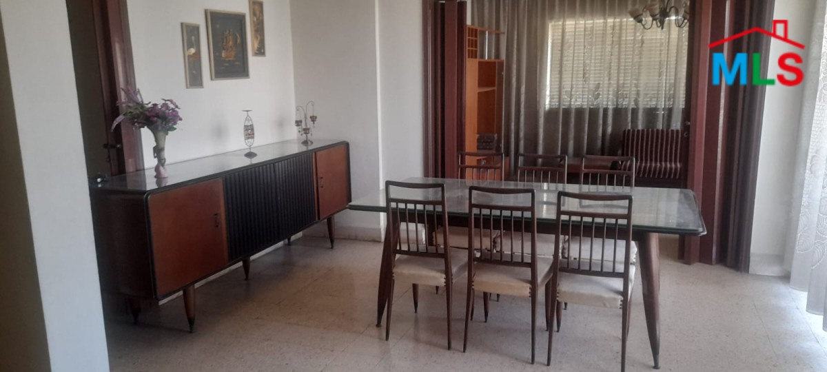 Spacious Apartment For Sale in A Prime Location in Antelias