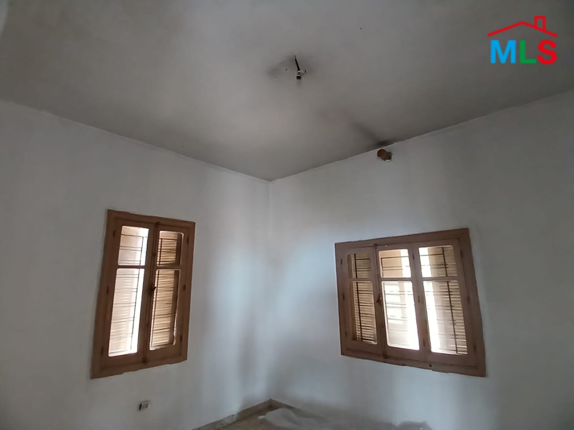 Land With Old House For Sale in Beit Chabeb
