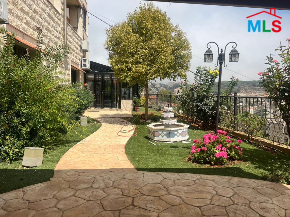 Beautiful Apartment With A Big Garden For Sale in Aley