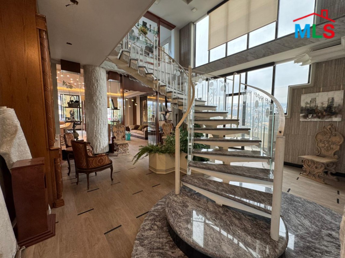 Exclusive! Showroom For Sale in A Prime Location On The Main Road Mkalles