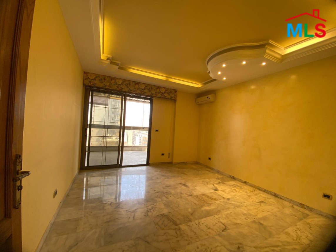 High-End Apartment with Mountain View For Sale in Clemenceau, Ras Beirut