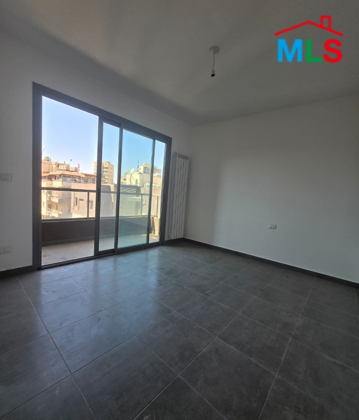 Modern & Brand New Duplex For Sale in Badaro