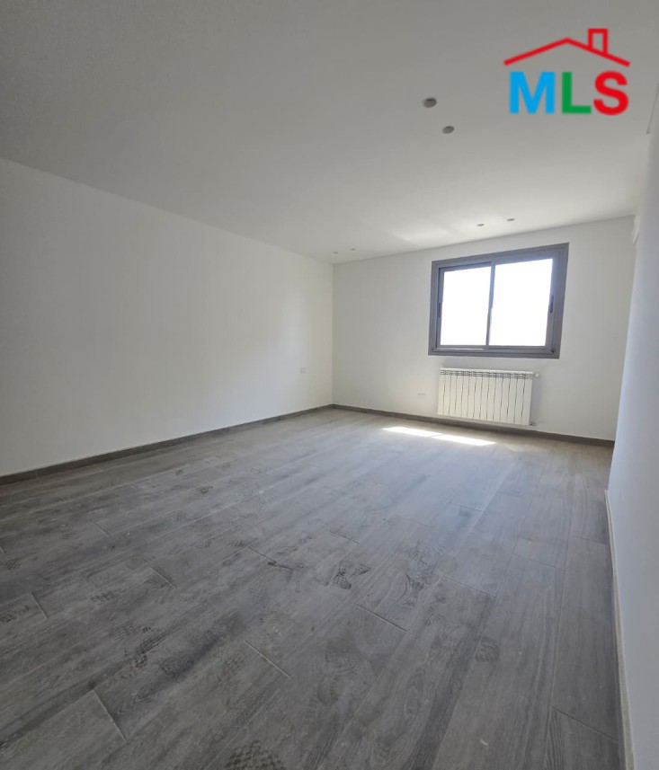 Modern & Brand New Duplex For Sale in Badaro