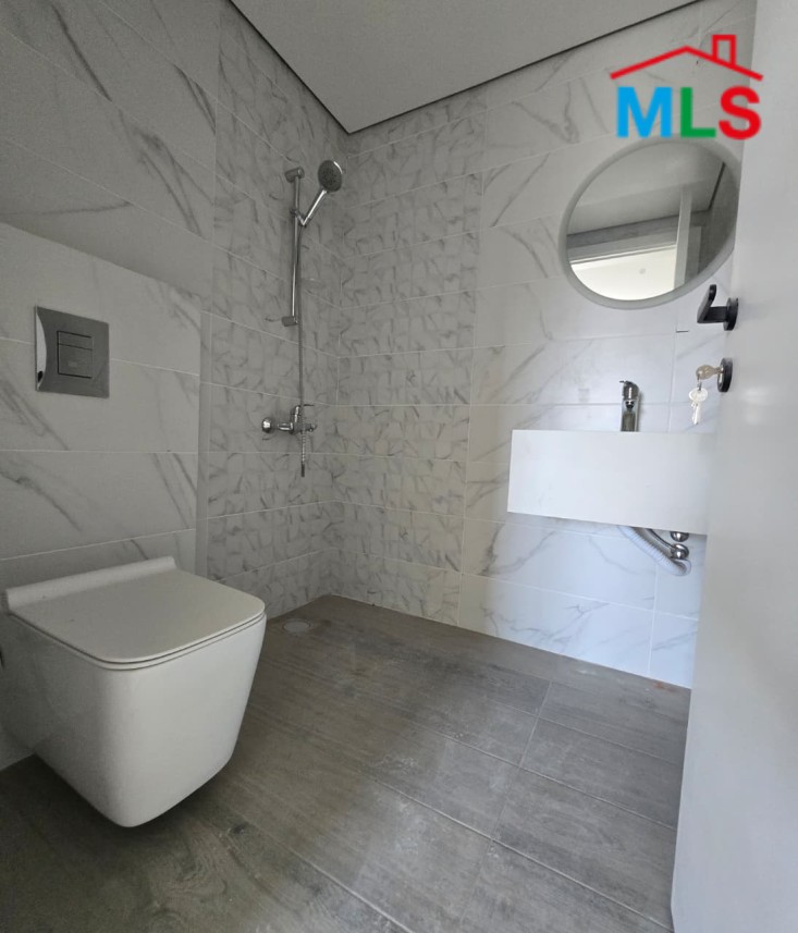 Modern & Brand New Duplex For Sale in Badaro