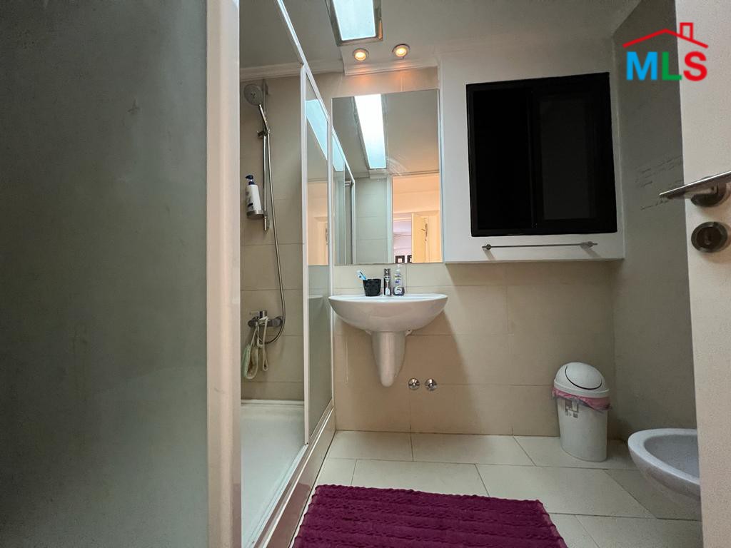 Luxurious Duplex Apartment With Terrace For Sale in Saifi