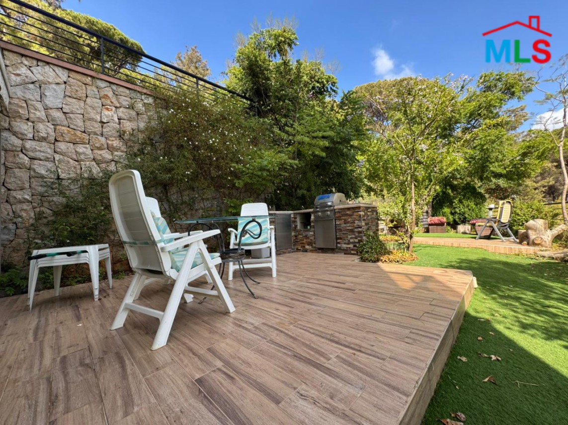 Furnished Apartment with Garden And Great Mountain View For Sale in Baabdat