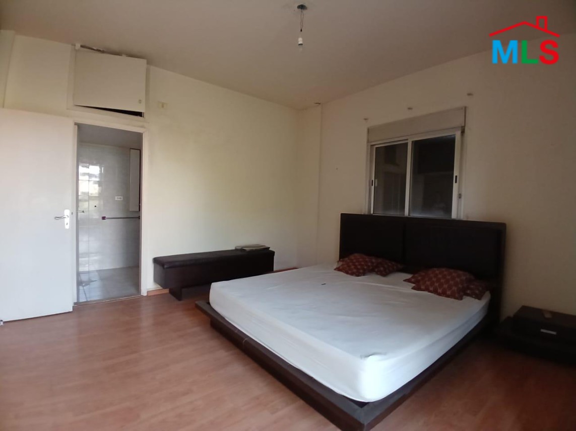 Spacious Apartment For Sale in Aoukar