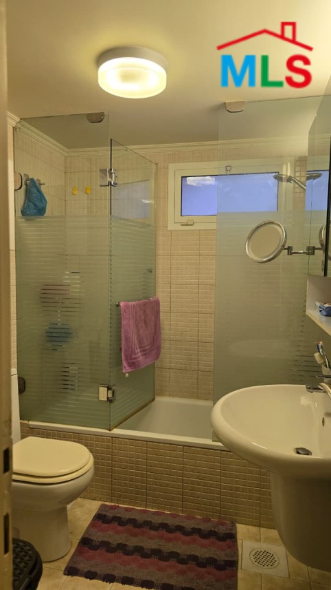 Decorated Apartment For Sale in Naccache