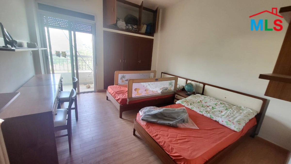 Furnished 3-Bedroom Apartment For Sale in Ajaltoun