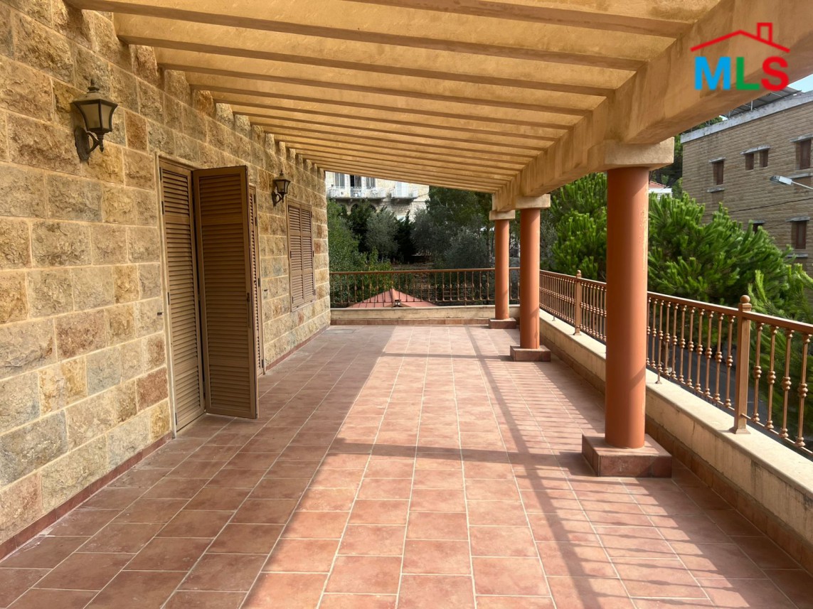 Exclusive! Spacious Villa For Sale in Souq El Gharb, Aley