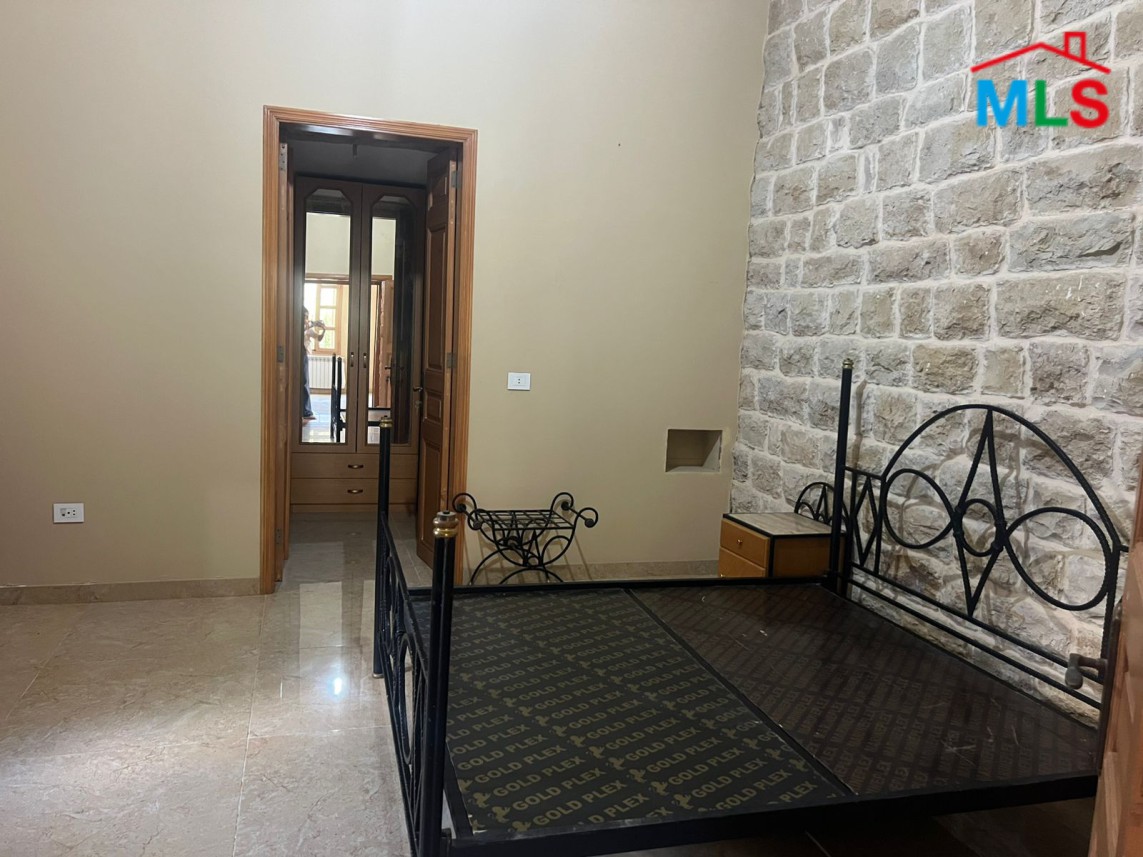 Exclusive! Spacious Villa For Sale in Souq El Gharb, Aley