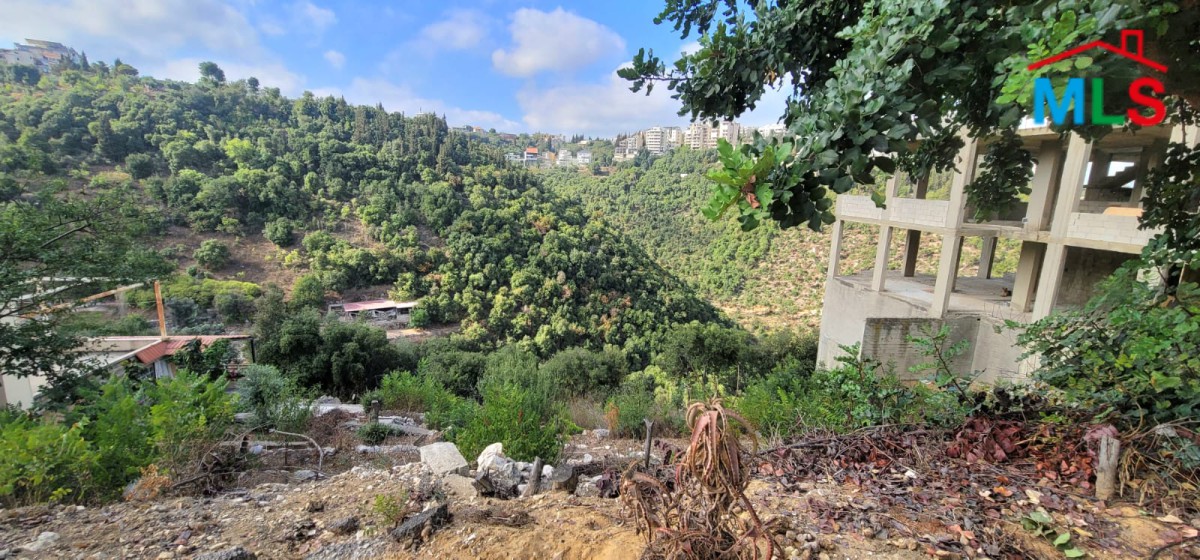 Land With Mountain View For Sale in Fatqa