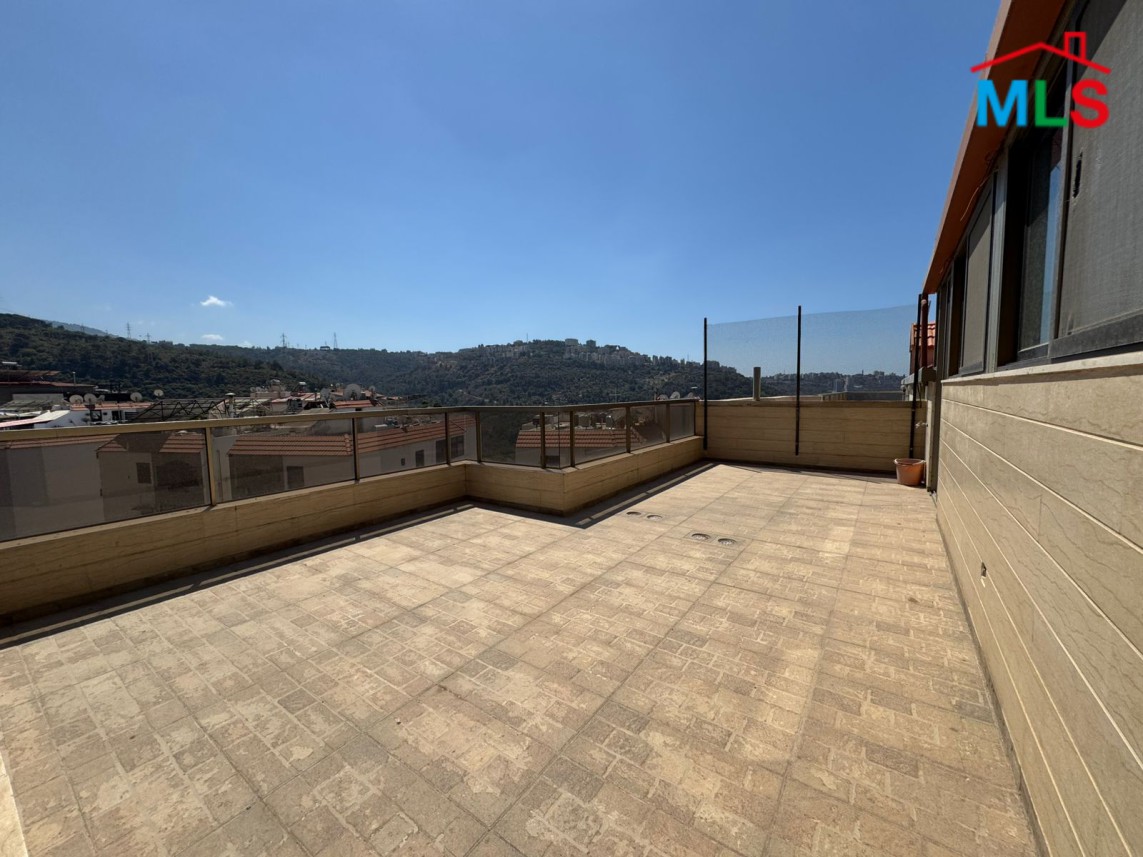Decorated Duplex Apartment With Terrace For Sale in Daychounieh, Mansourieh