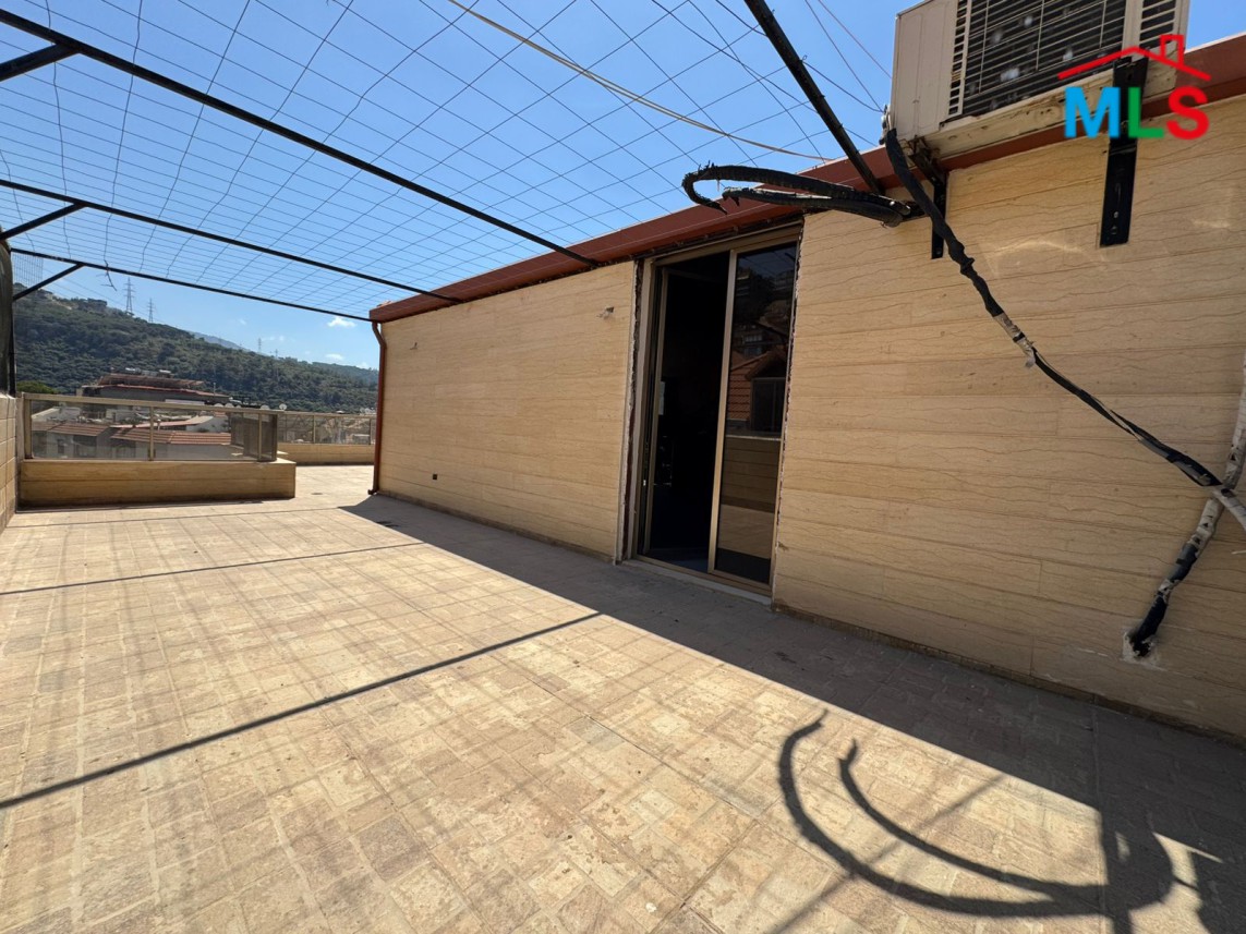 Decorated Duplex Apartment With Terrace For Sale in Daychounieh, Mansourieh