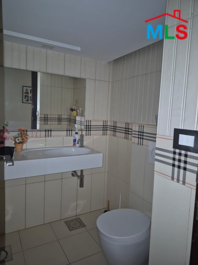 Decorated Duplex Apartment With Terrace For Sale in Daychounieh, Mansourieh