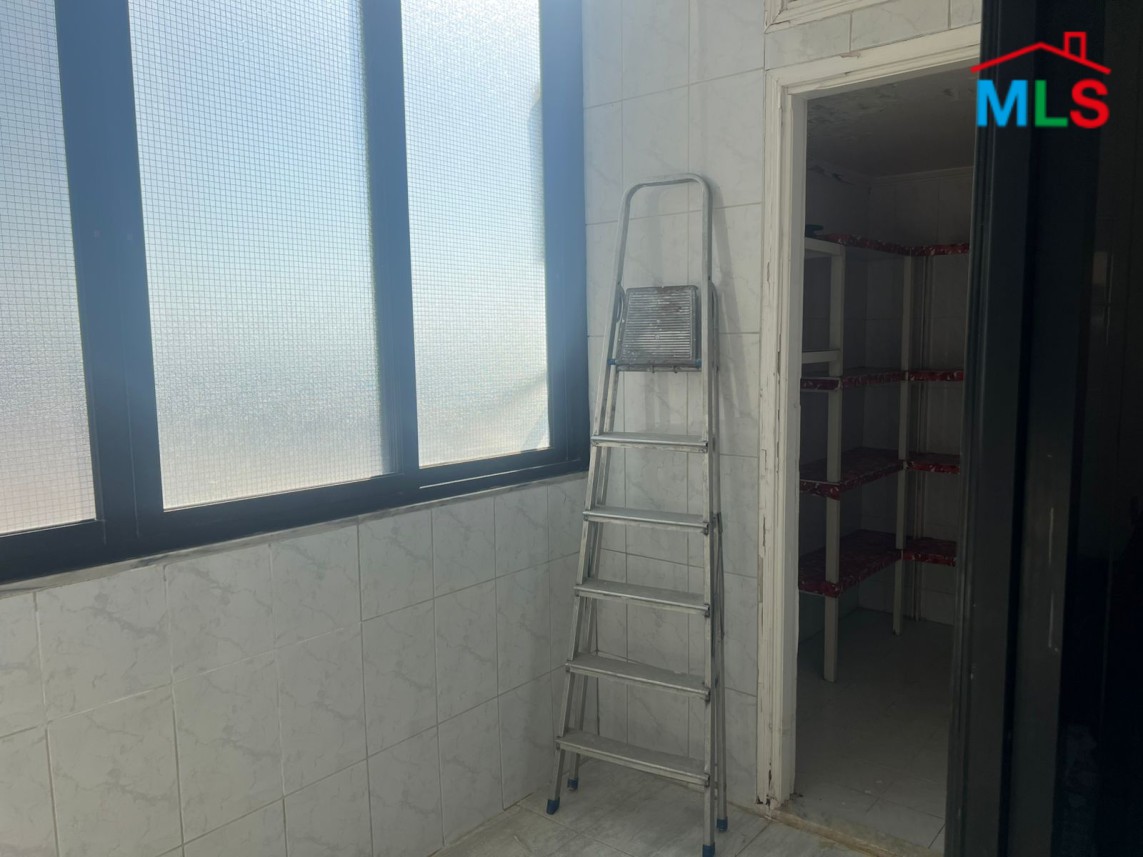 Spacious Apartment With Great Sea View For Sale in Bchamoun