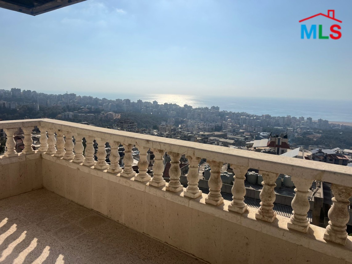 Spacious Apartment With Great Sea View For Sale in Bchamoun