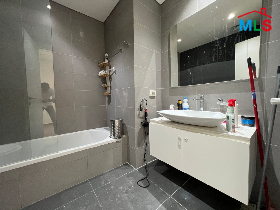 Luxury Living! Furnished 2-Bedroom Apartment For Sale in Saifi
