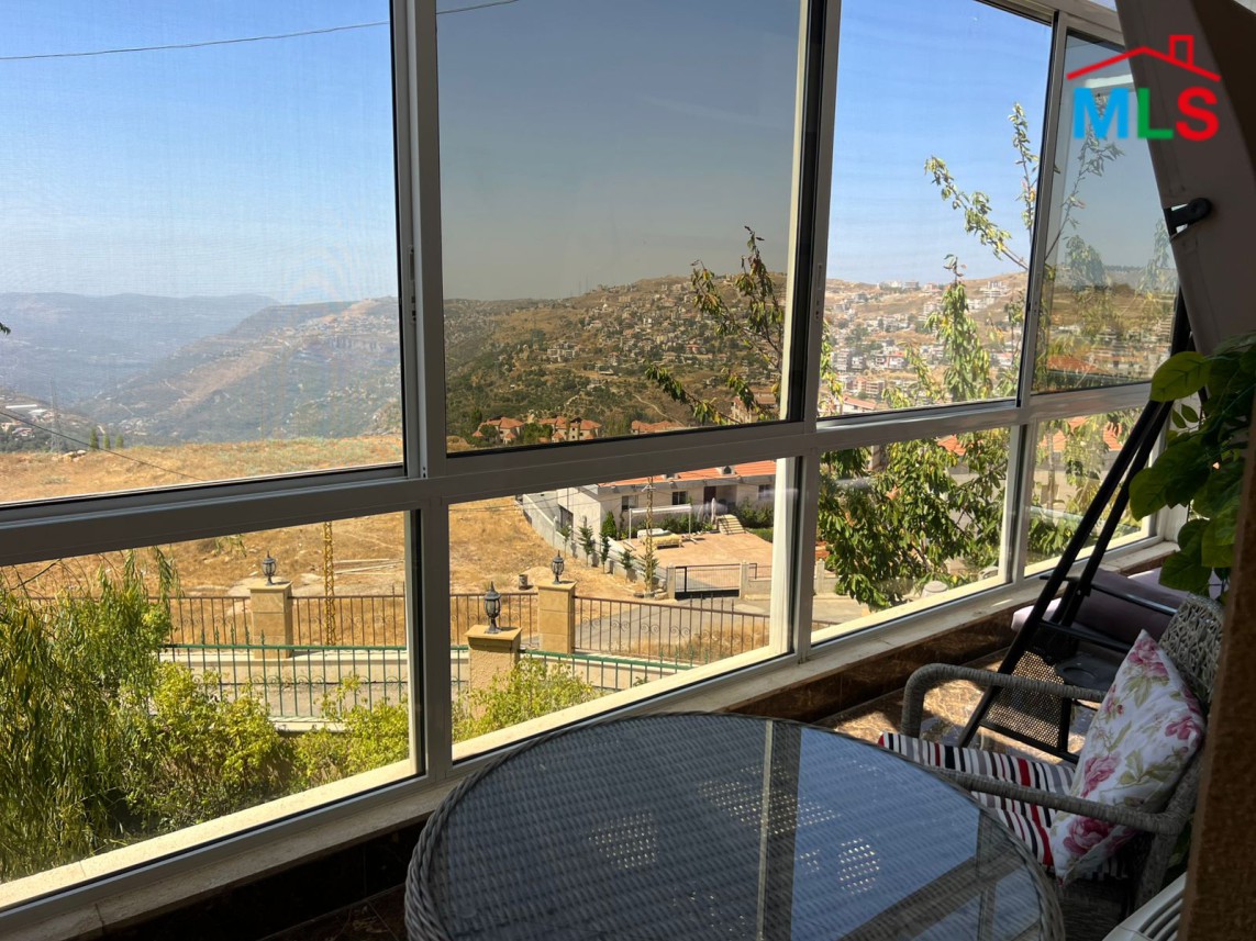 Duplex Villa With Garden For Sale in Rwayset Sawfar, Aley