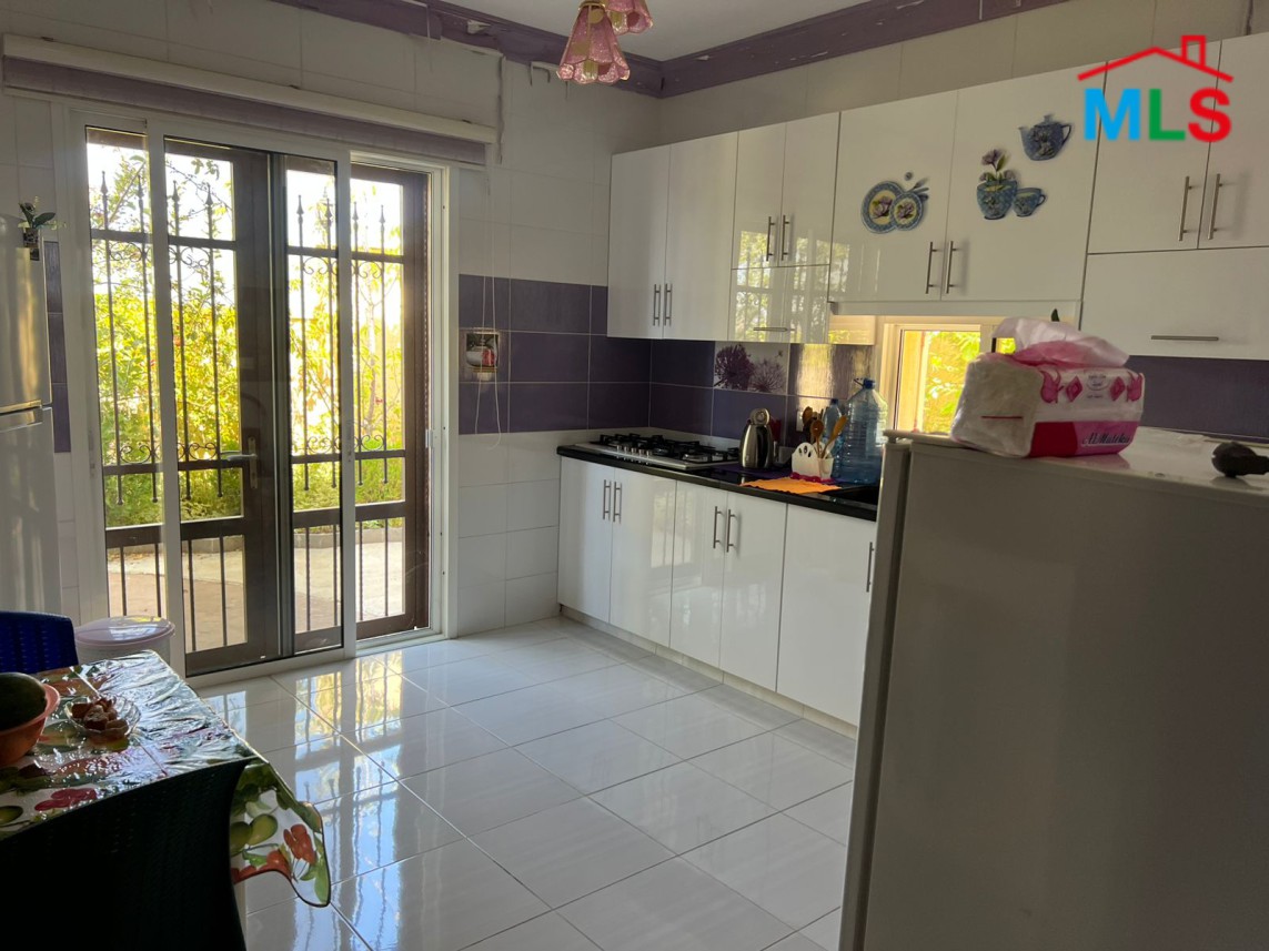 Duplex Villa With Garden For Sale in Rwayset Sawfar, Aley