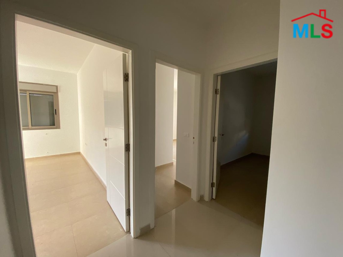 Apartment With 150 SQM Roof For Sale In Dik El Mehdi