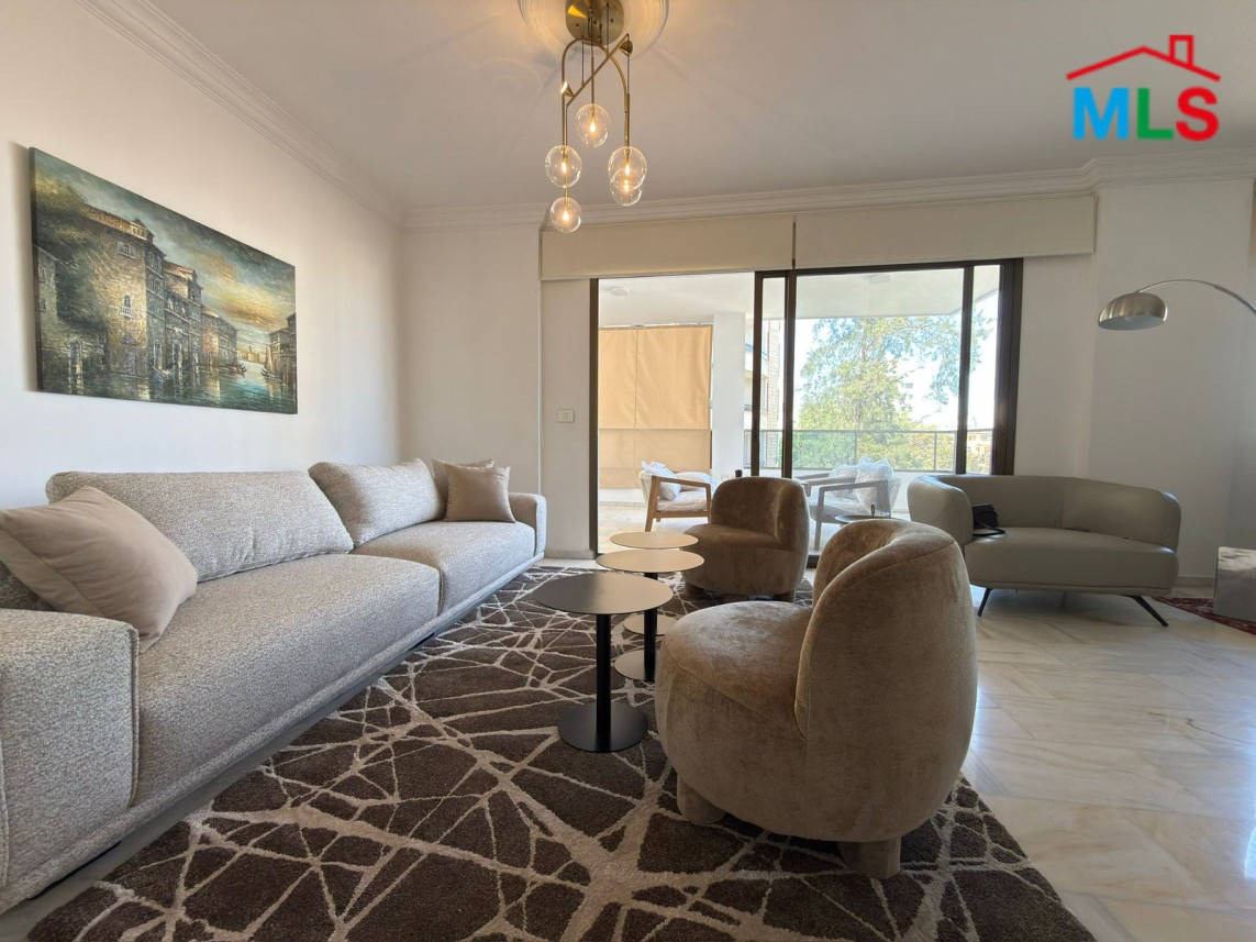 Sunny & Charming Apartment with Terrace For Sale in Achrafieh, Fassouh