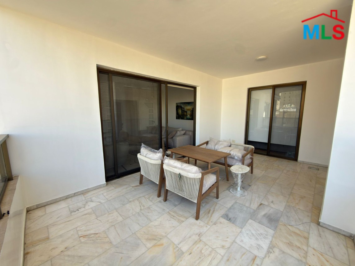 Sunny & Charming Apartment with Terrace For Sale in Achrafieh, Fassouh