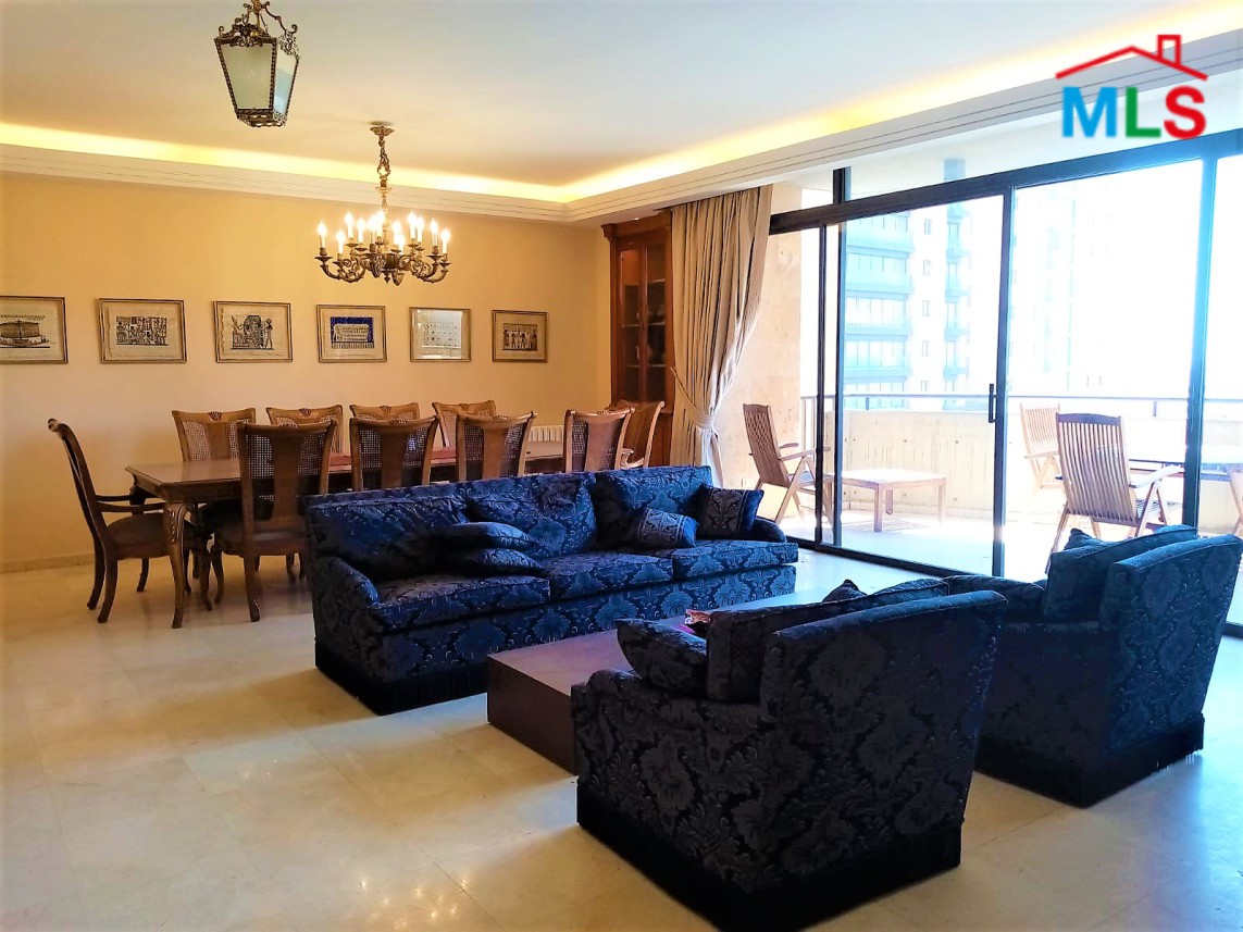 Spacious Apartment With Open City View For Sale in Achrafieh, Sioufi