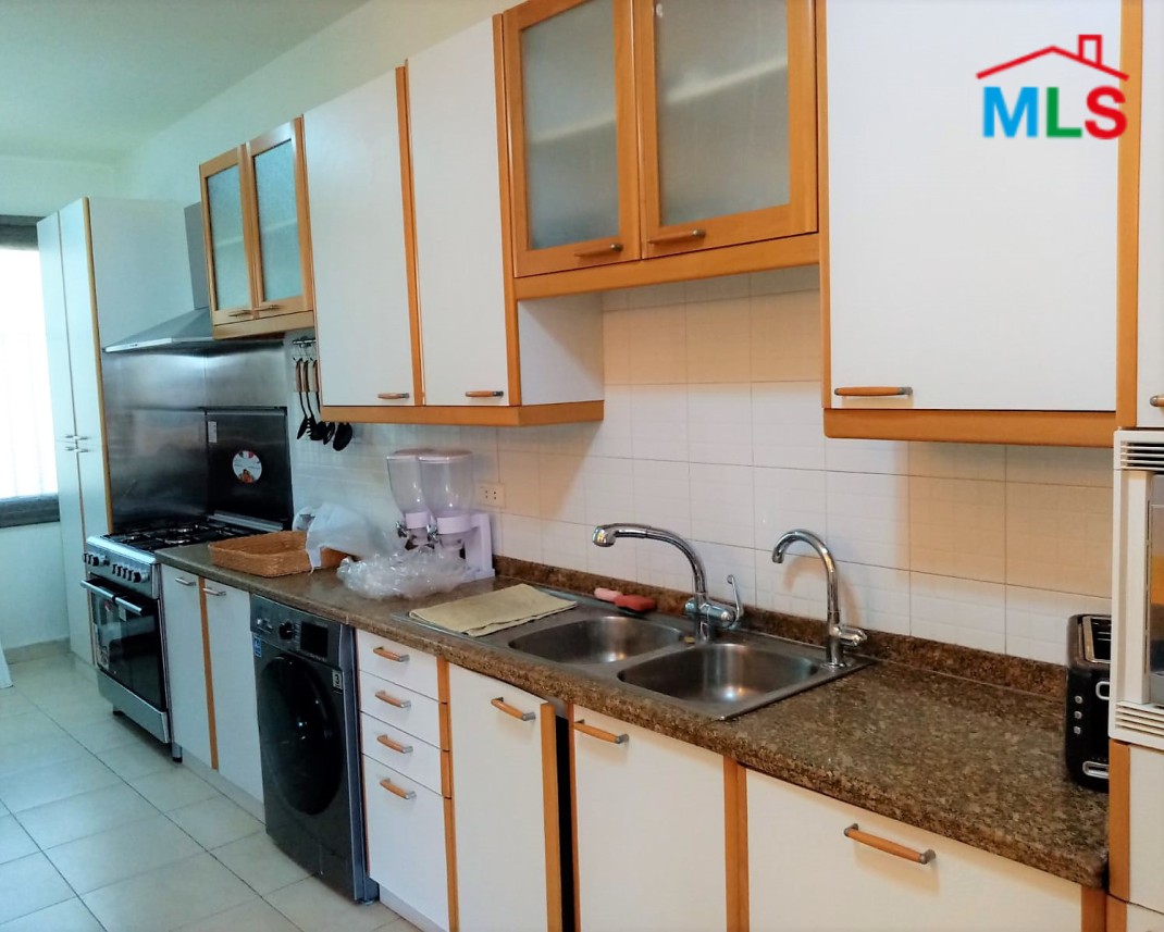 Spacious Apartment With Open City View For Sale in Achrafieh, Sioufi