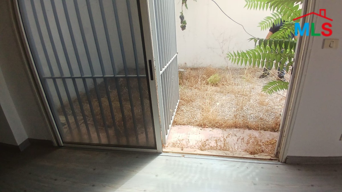 115 SQM Office With Garden And Terrace For Sale in Beit Meri