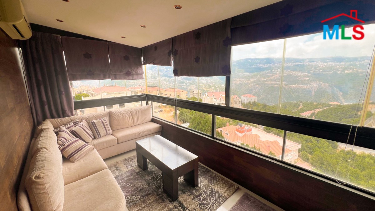 Cozy Furnished Apartment For Sale in Ajaltoun
