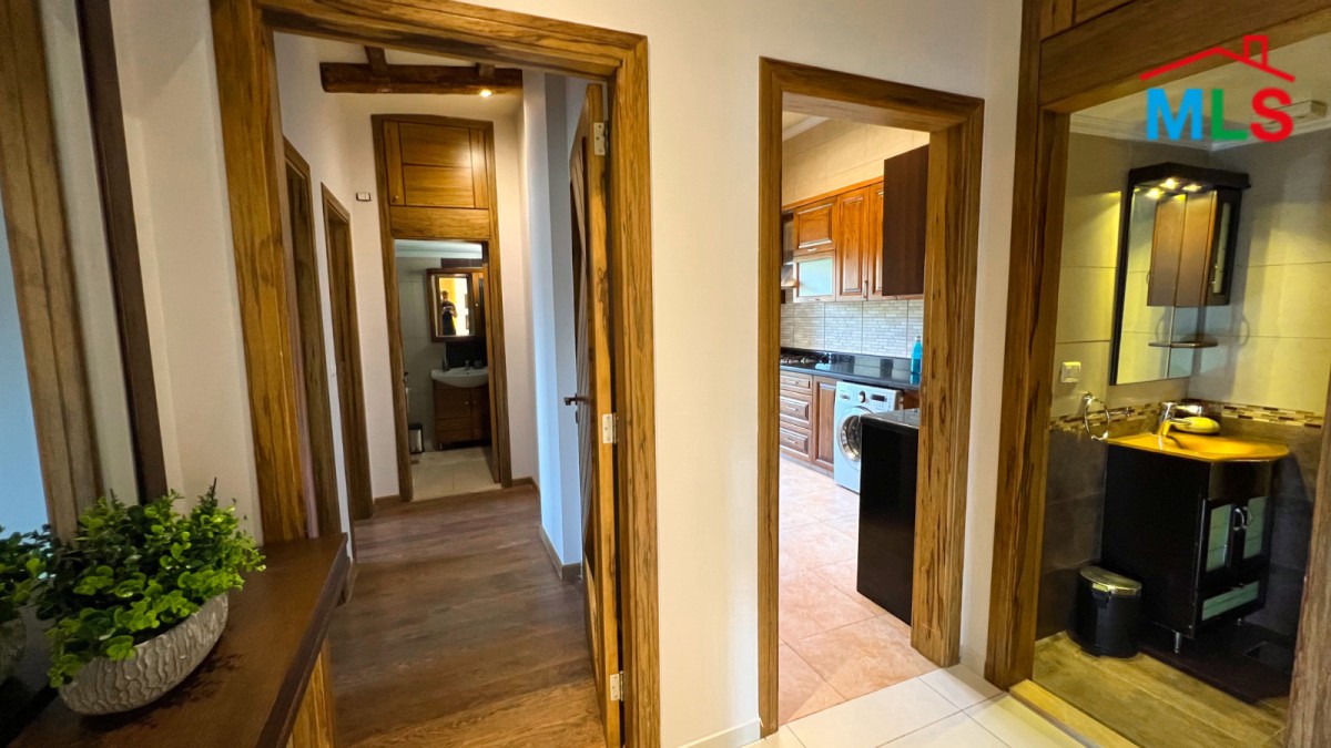 Cozy Furnished Apartment For Sale in Ajaltoun