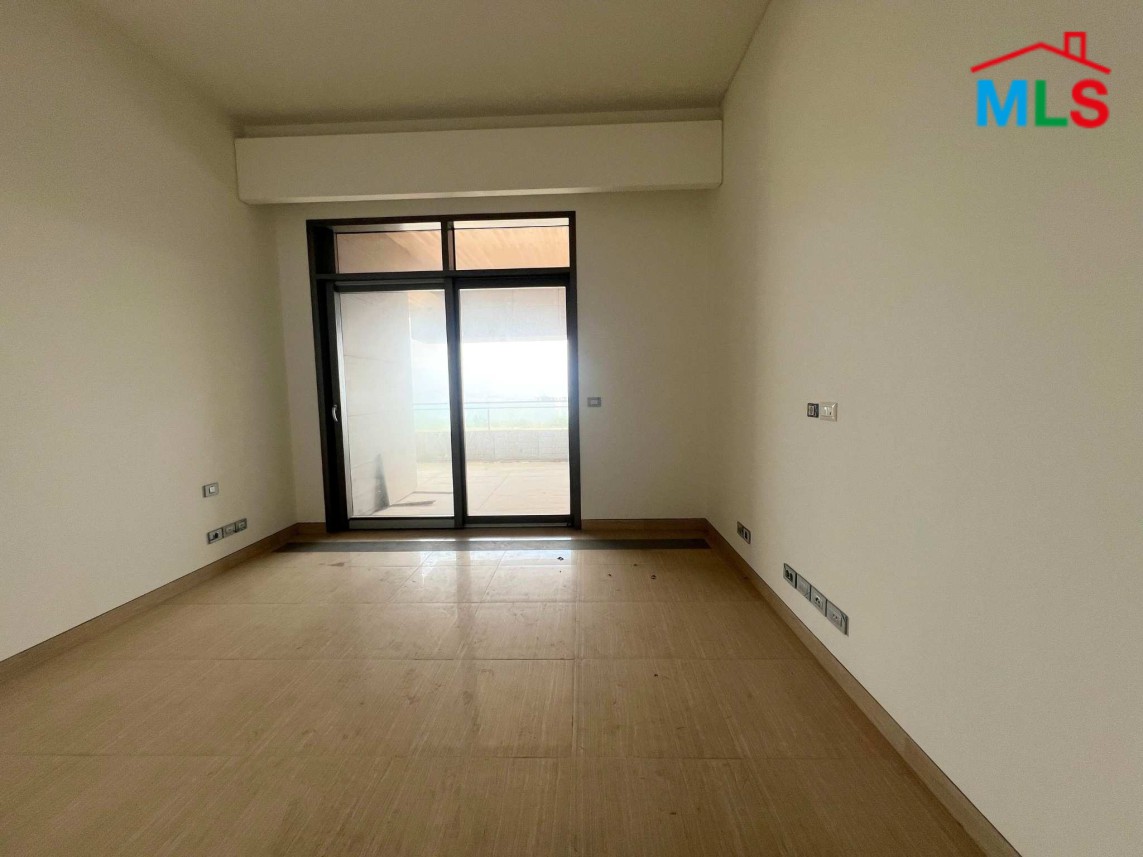 3-Bedroom Apartment For Sale in a High-End Building in Achrafieh, Carré D'or