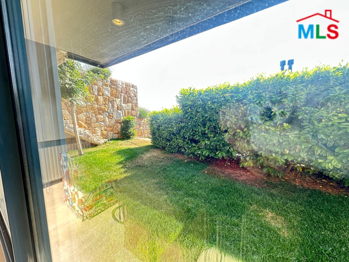 High-End Chalet with Terrace And Garden For Sale in Ouyoun El Siman, Mzar