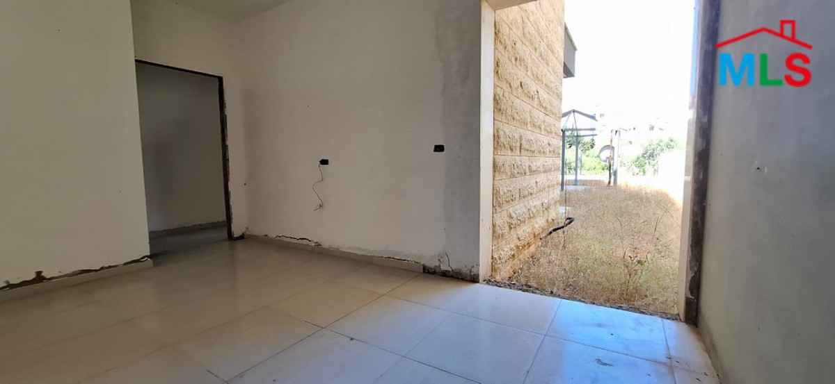 3-Bedroom Apartment For Sale in Ajaltoun With Payment Facilties