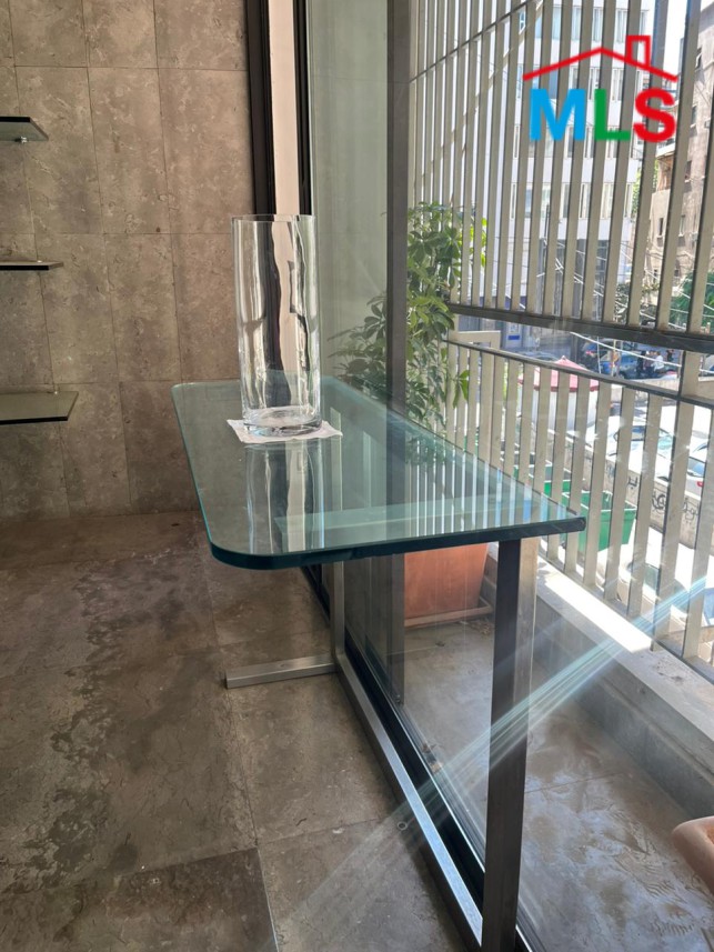 Fully Furnished Apartment For Sale in Hamra, Ras Beirut