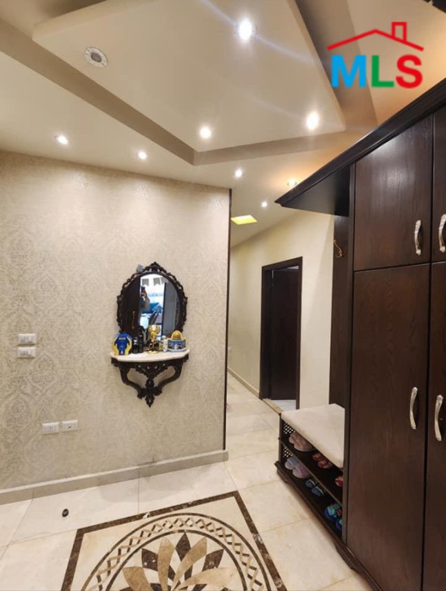 Luxurious Decorated Apartment For Sale in Hay Al-American, Hadath