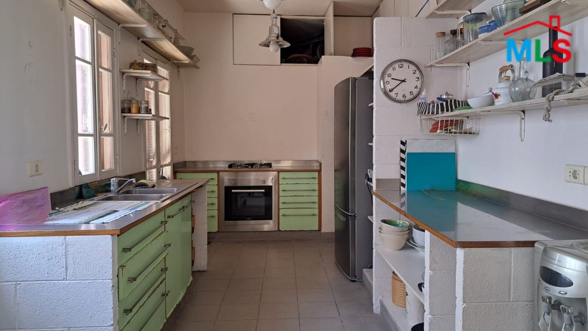 Spacious & Unique Apartment with Terrace For Sale in Mar Elias, Ras Beirut
